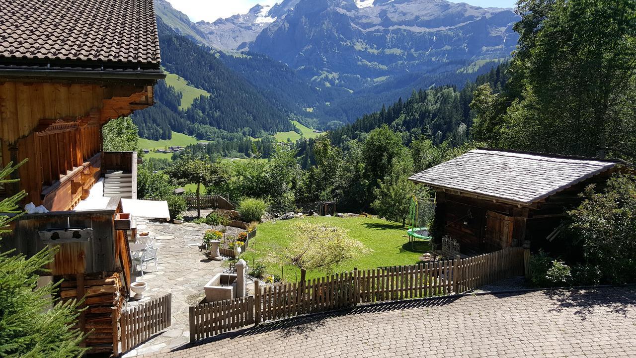 Bed and Breakfast Bergluft à Lenk im Simmental Extérieur photo