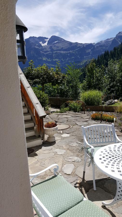 Bed and Breakfast Bergluft à Lenk im Simmental Extérieur photo