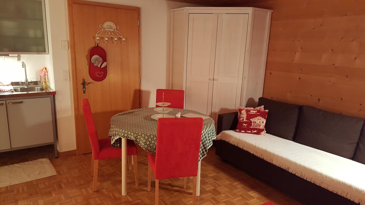 Bed and Breakfast Bergluft à Lenk im Simmental Extérieur photo