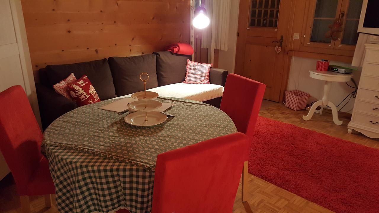 Bed and Breakfast Bergluft à Lenk im Simmental Extérieur photo