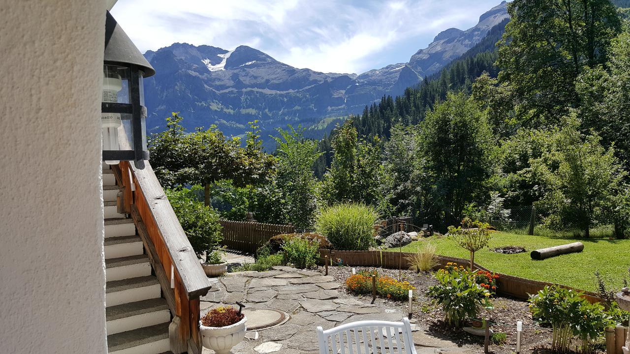 Bed and Breakfast Bergluft à Lenk im Simmental Extérieur photo