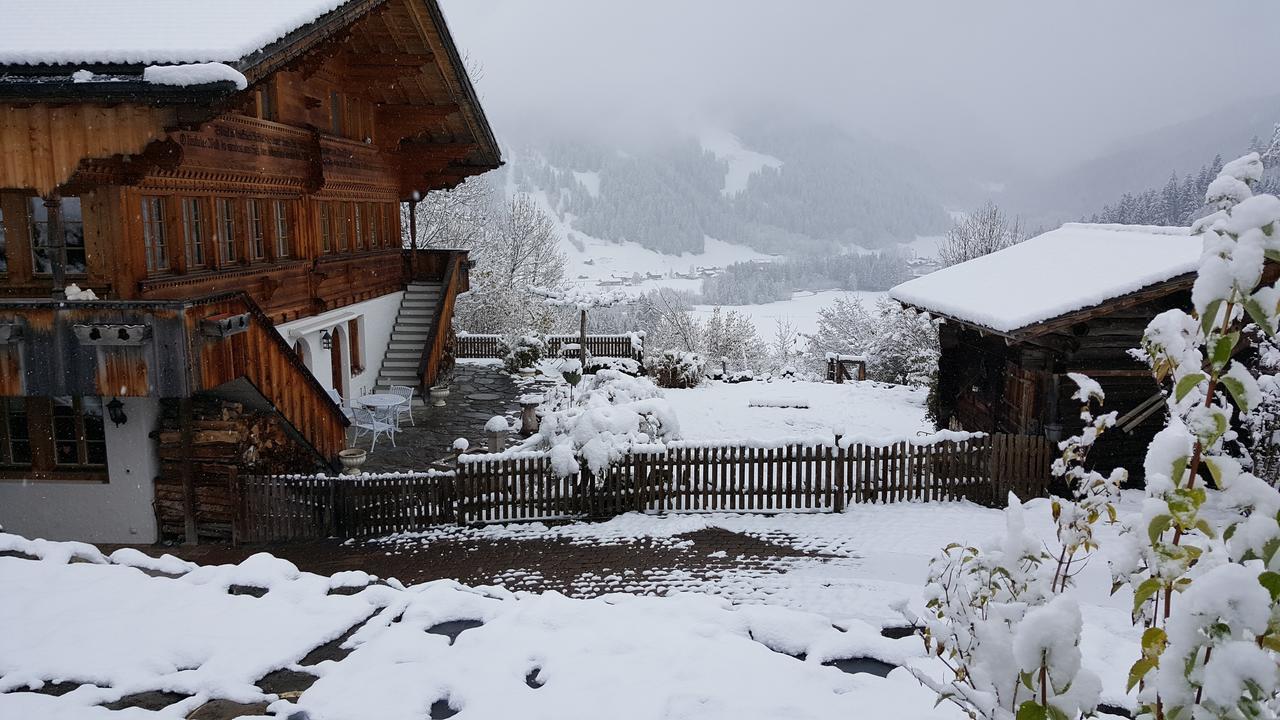 Bed and Breakfast Bergluft à Lenk im Simmental Extérieur photo